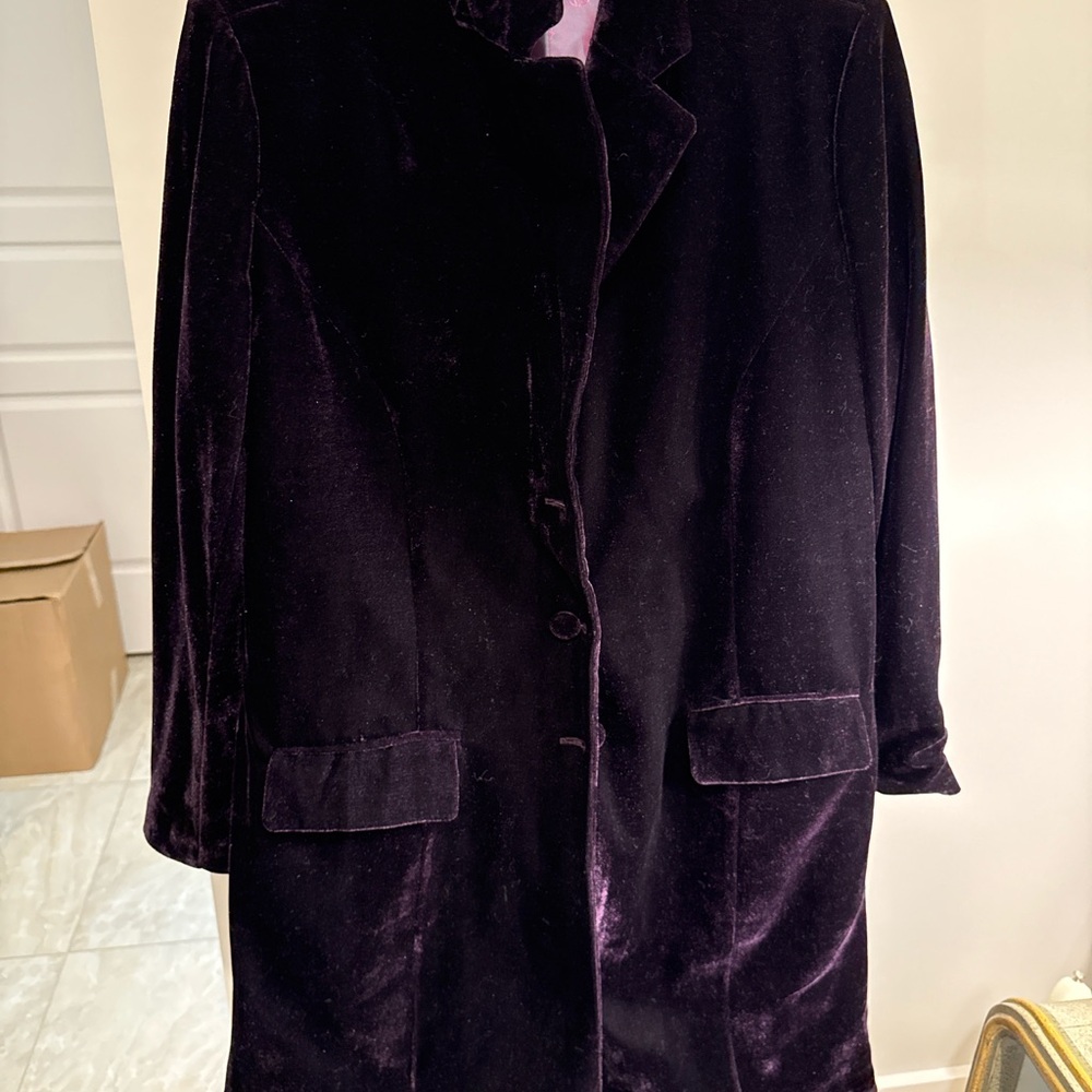 Elegant Purple Velvet Women's Coat